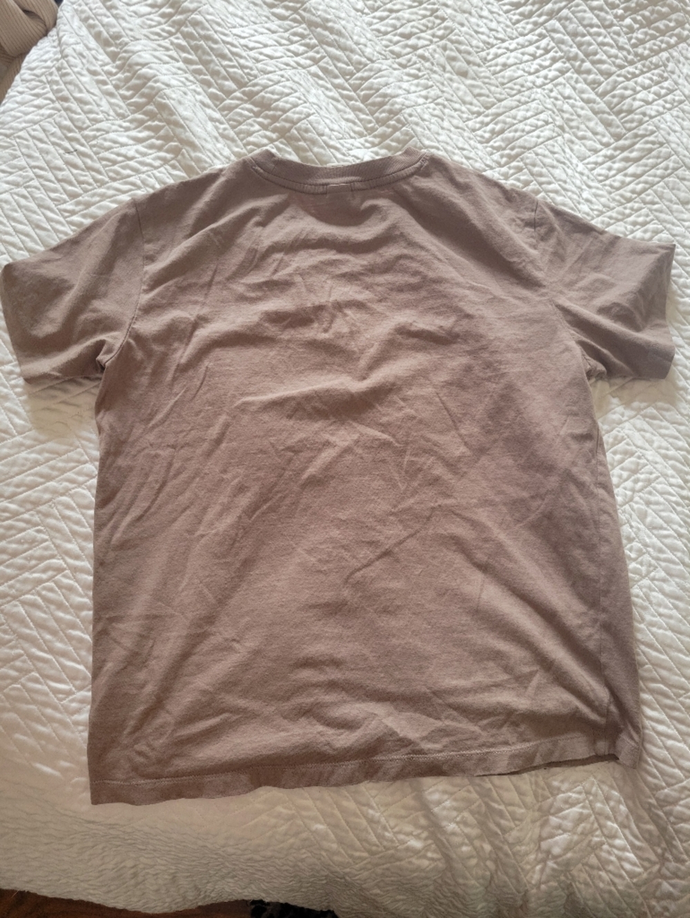 H&M basic short sleeve tee in a soft brown tone - Picture 5 of 5